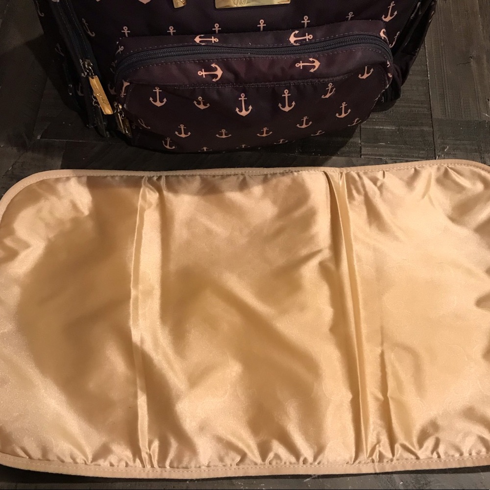 JujuBe BFF diaper bag- Admiral style (nautical) - Picture 2 of 8